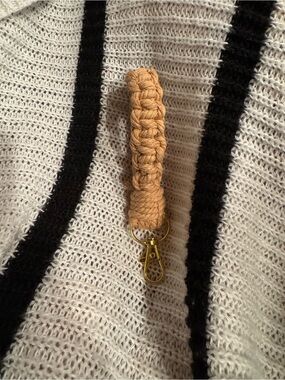 Macrame wristlet